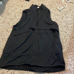 lulu lemon vest, size 12, black